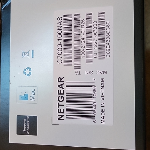 Netgear Nighthawk AC1900 WiFi Cable Modem Router - Picture 9 of 10